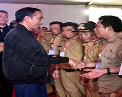 Presiden  Manfaat dana desa untuk jang