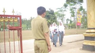 Sebuah kisah Pilu Anak yang ingin Sekolah Namun Orang Tuanya Tidak Mam