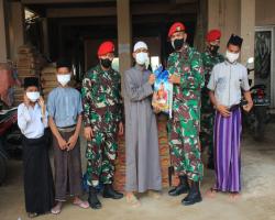 Grup Kopasus 1 memberikan batuan kepan