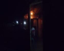 Ibu Yang Menjadi Pahlawan untuk Anakny