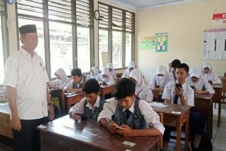 Kasubbag Tata Usaha  Sudirman Monev PA