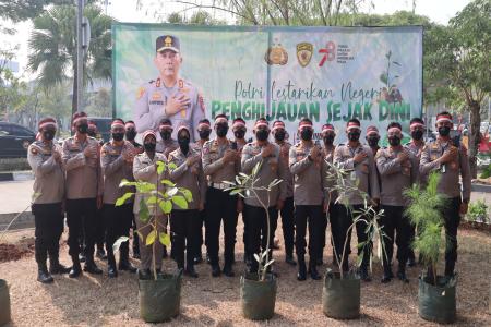 Polri Lestarikan Negeri Polresta Banda
