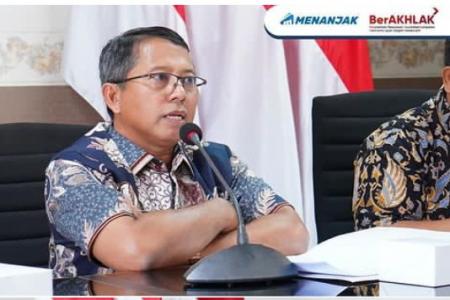 PELEPASAN HAK DAN PEMBAGIAN GANTI 