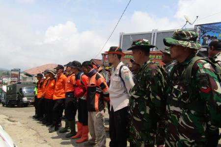 NAOMI DAVIOLA, PENDAKI YANG DILAPO