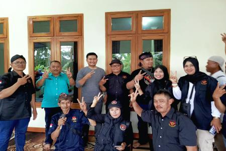 LUAR BIASA TOTAL 9000 BOTOL PUPUK DI B