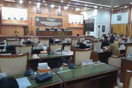 PANDANGAN UMUM FRAKSI DPRD KABUPAT