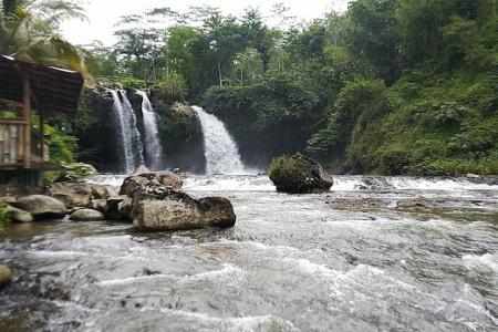 PESONA KEINDAHAN WISATA CURUG SUMB