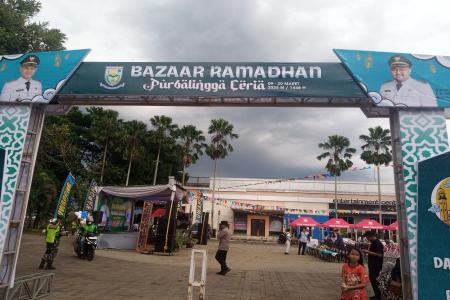 OpeningBazarRamadhanDengan200PesertaUm