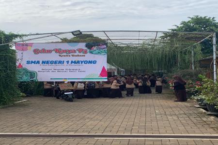 Gelar karya P5 kewira Usahaan Oleh SMA