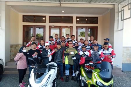 Turing Gembira Ketua Deskranasda Promo