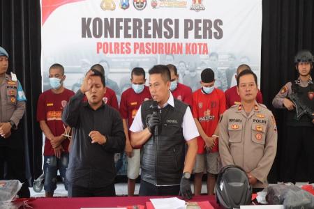 POLRES PASURUAN KOTA BERHASIL AMAN
