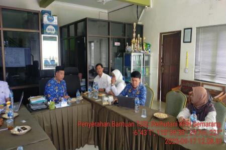 Perhutani Serahkan Bantuan TJSL Untuk 