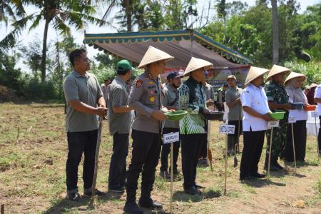 Polres Bondowoso bersinergi dengan Pem